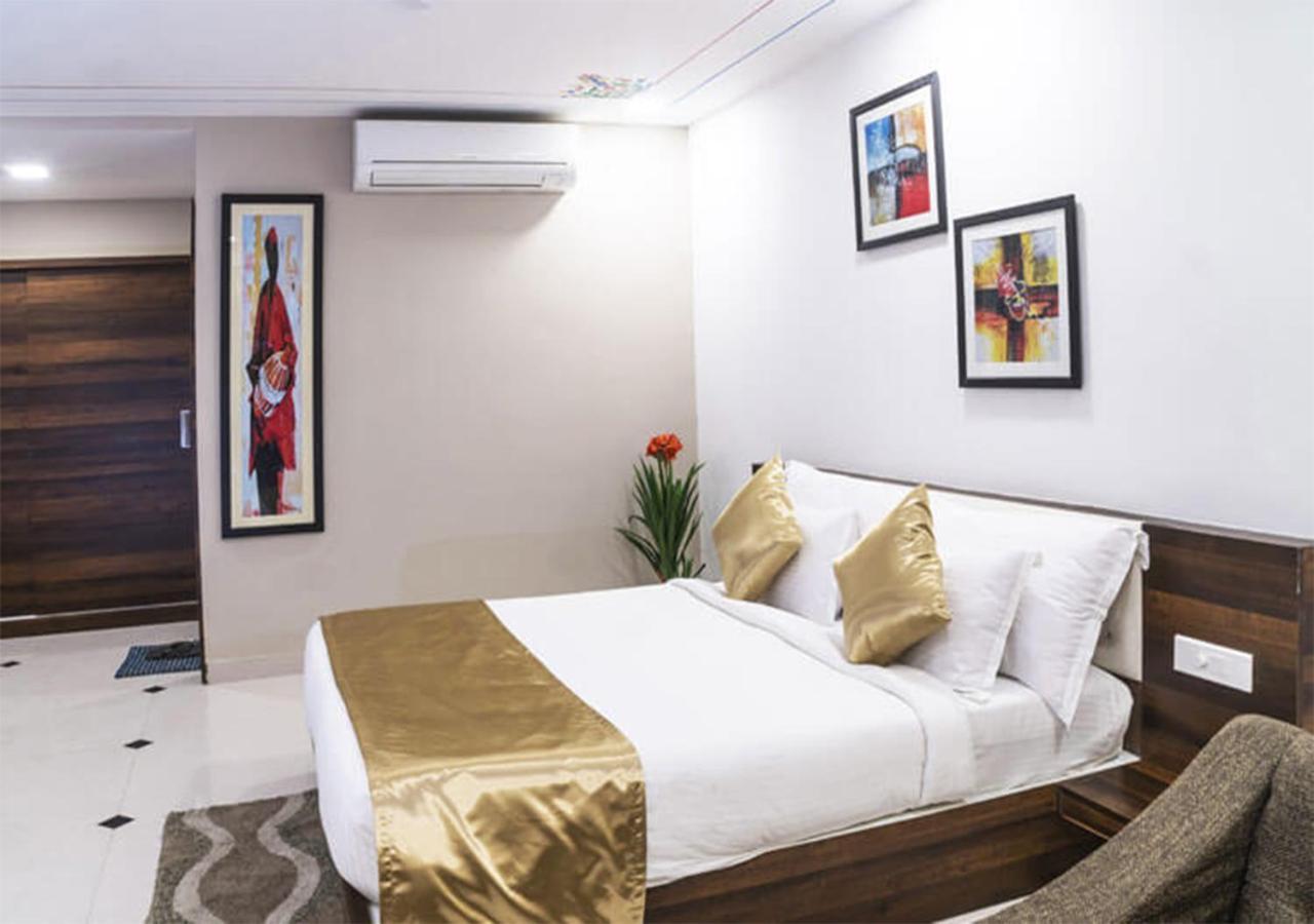 Hotel Kingfisher Udaipur Exterior foto