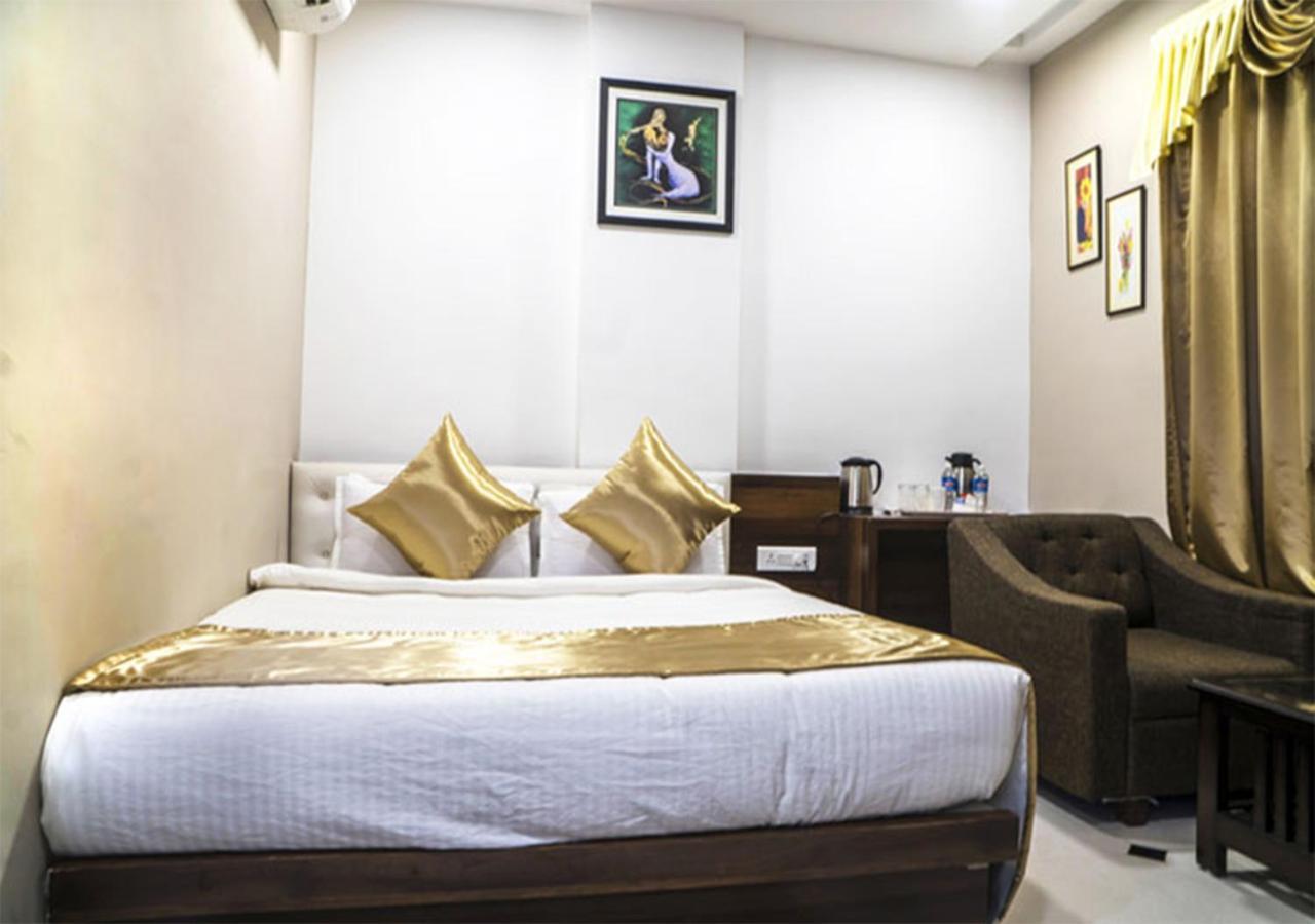 Hotel Kingfisher Udaipur Exterior foto