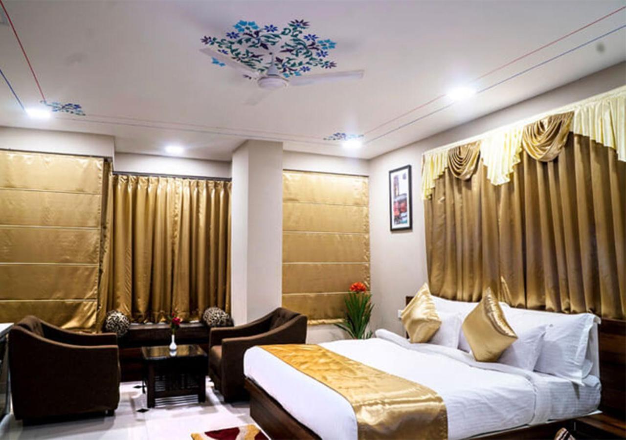 Hotel Kingfisher Udaipur Exterior foto